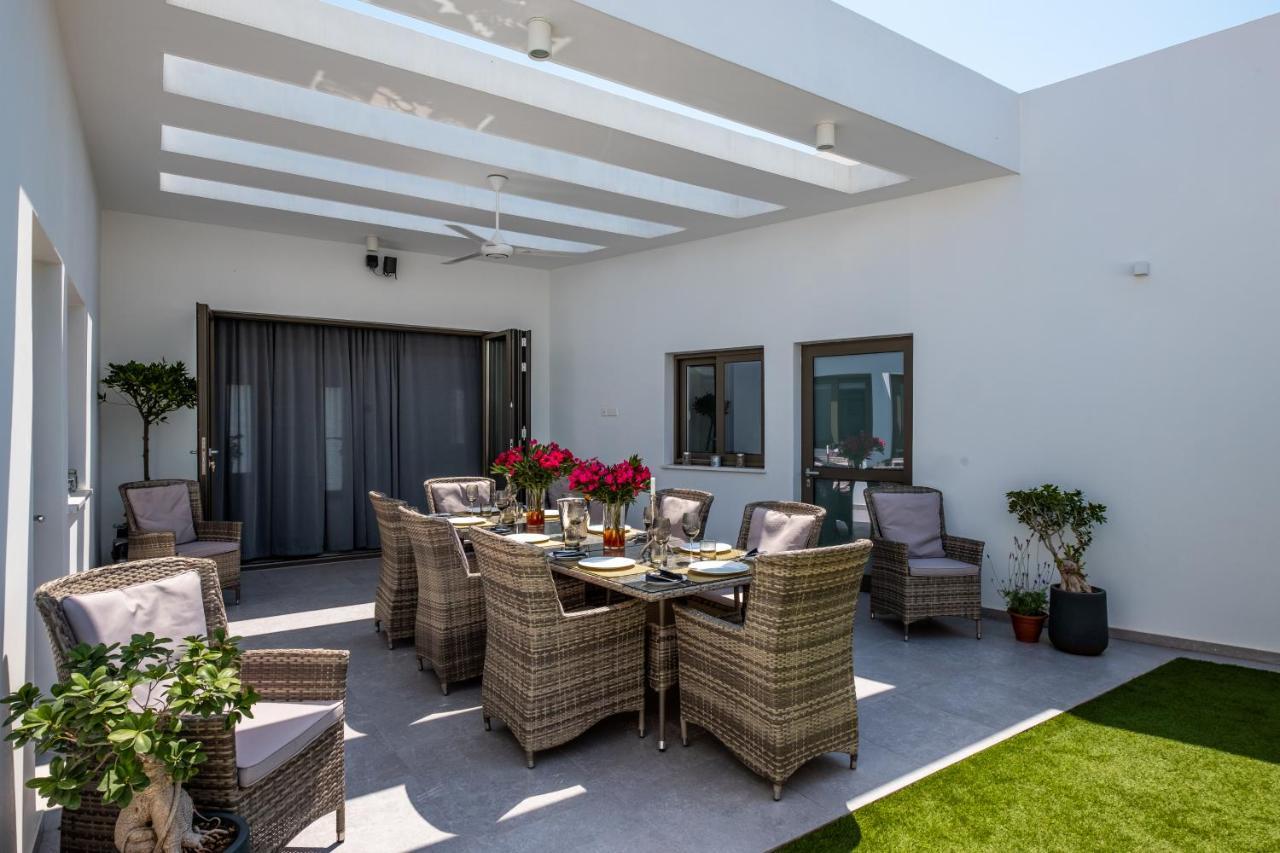 Rooms At Villa Amour Cyprus Voroklini Ngoại thất bức ảnh